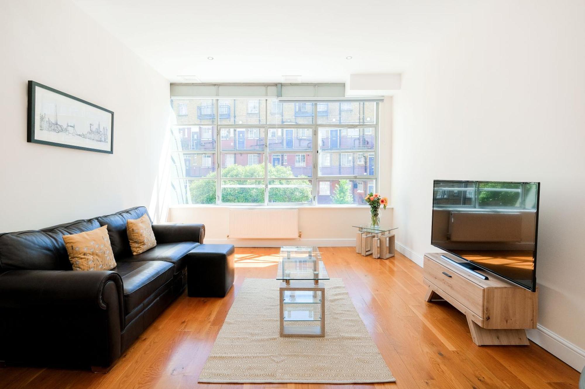 Lovely 2 Bed Flat In Canal Side Gated Development Apartment London Exterior photo